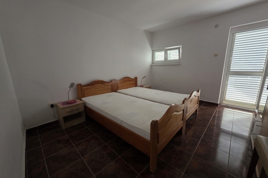 Ložnice se vstupem na terasu