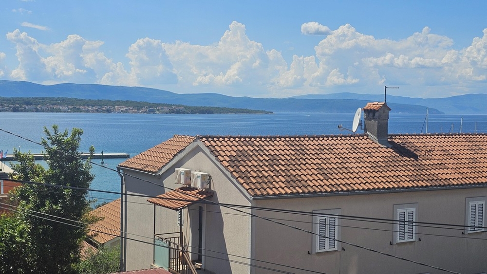 Výhled na moře z domu v Kvarnerském zálivu