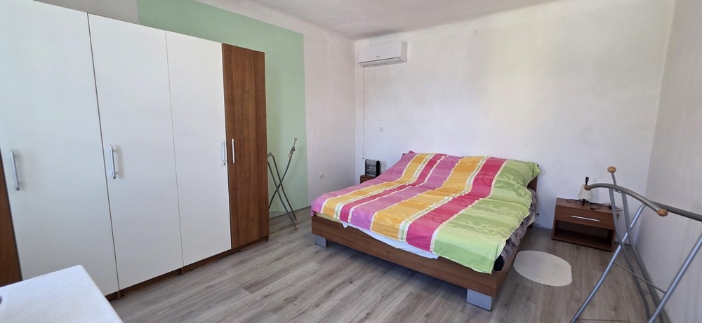 Ložnice se skříní v Chorvatsku