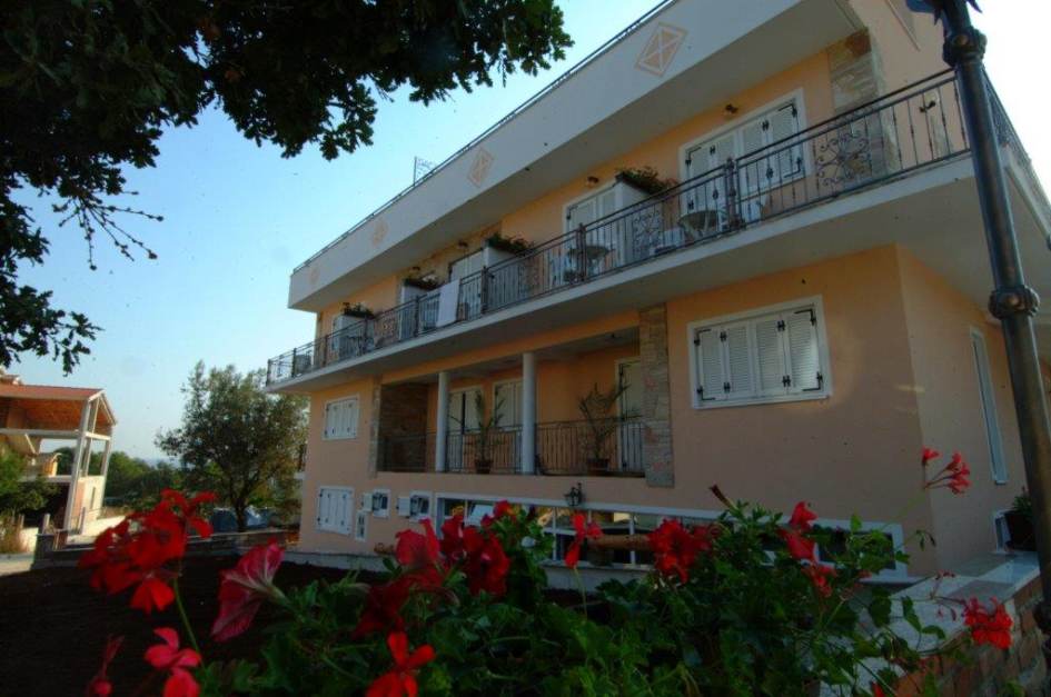 Vnější pohled na penzion nedaleko Puly v Chorvatsku, který je na prodej