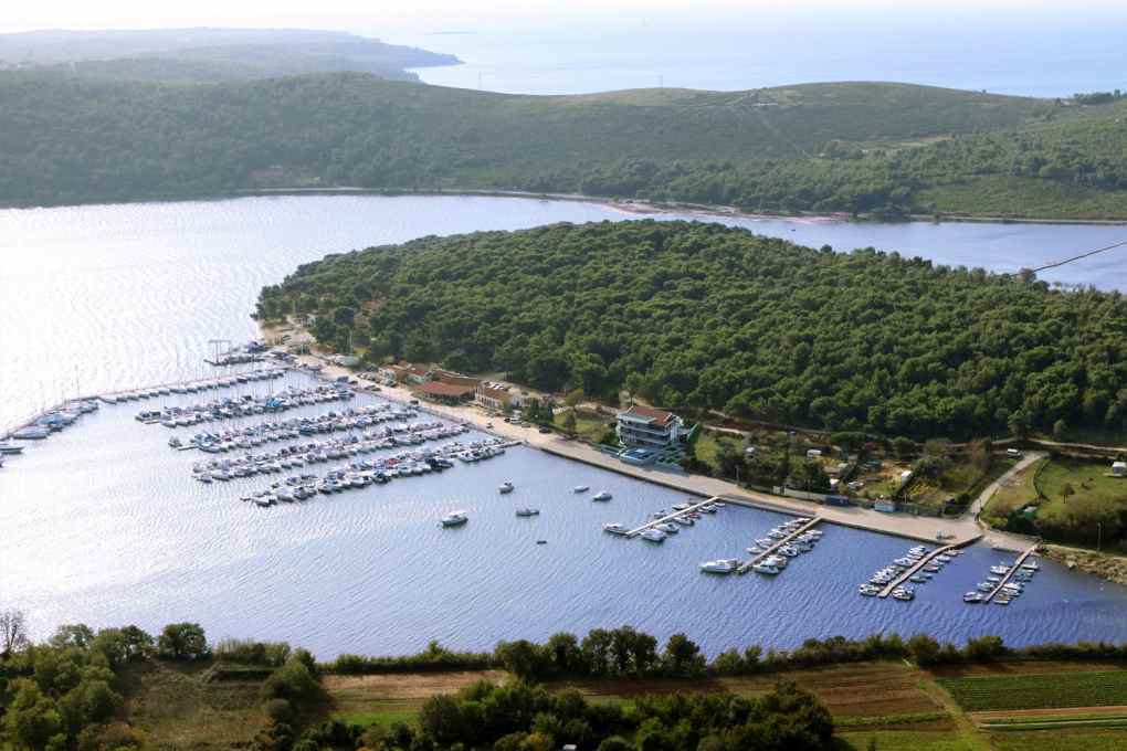 Koupit nemovitost v přístavu - Panorama Scouting.