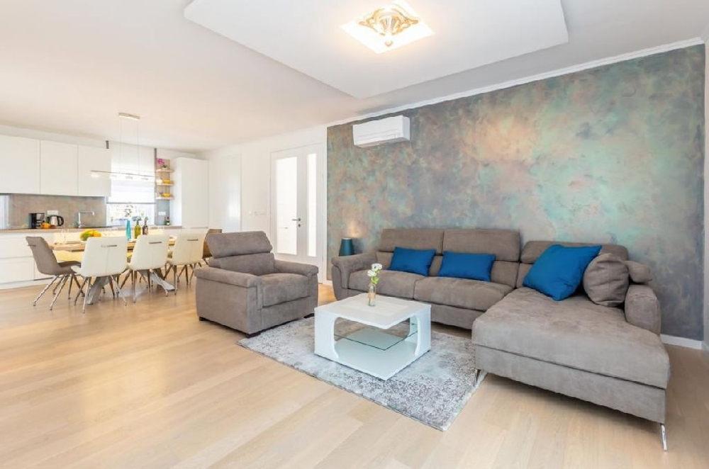 Vysoce kvalitní koupelna od H842.