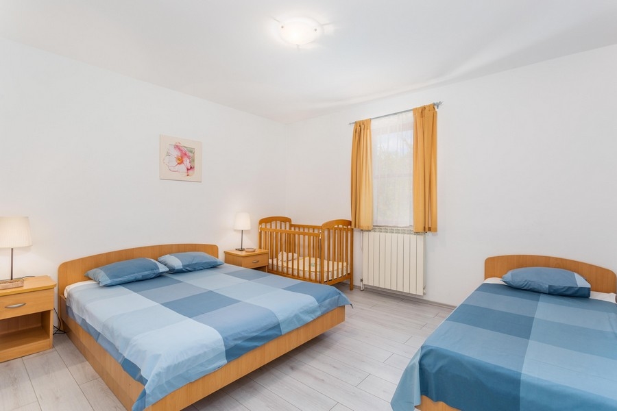 Koupelna domu H876 v Chorvatsku.